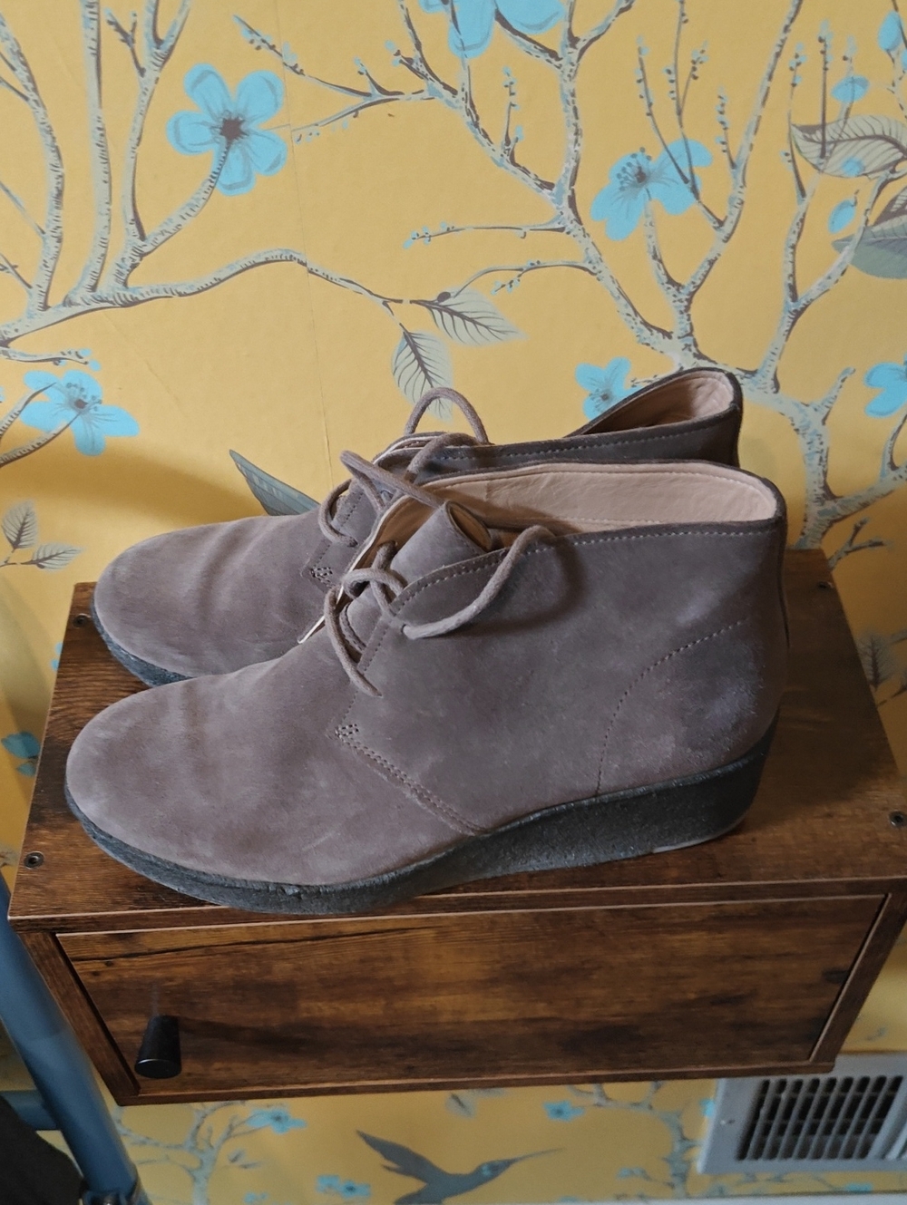 Clark's Suede Lace-Up Wedge Ankle Boots - Taupe